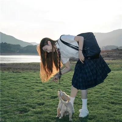 蓝月